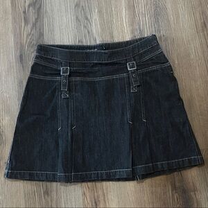 Calvin Klein Black Denim Skirt double buckle pleated size 8
